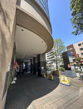 ザ・タワー・グランディアの外観