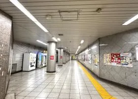 東京メトロ有楽町線「新富町駅」