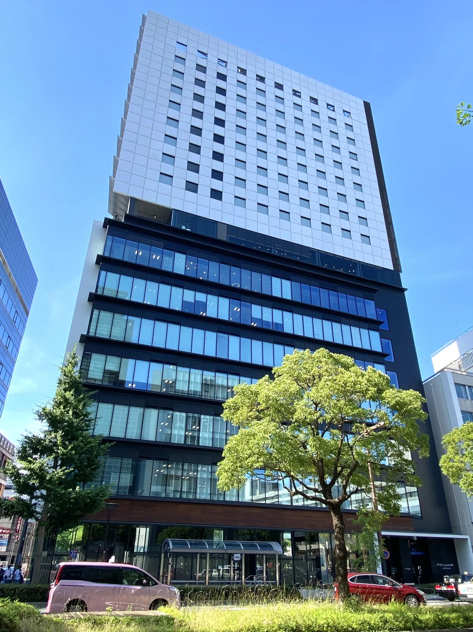名古屋三交の外観写真