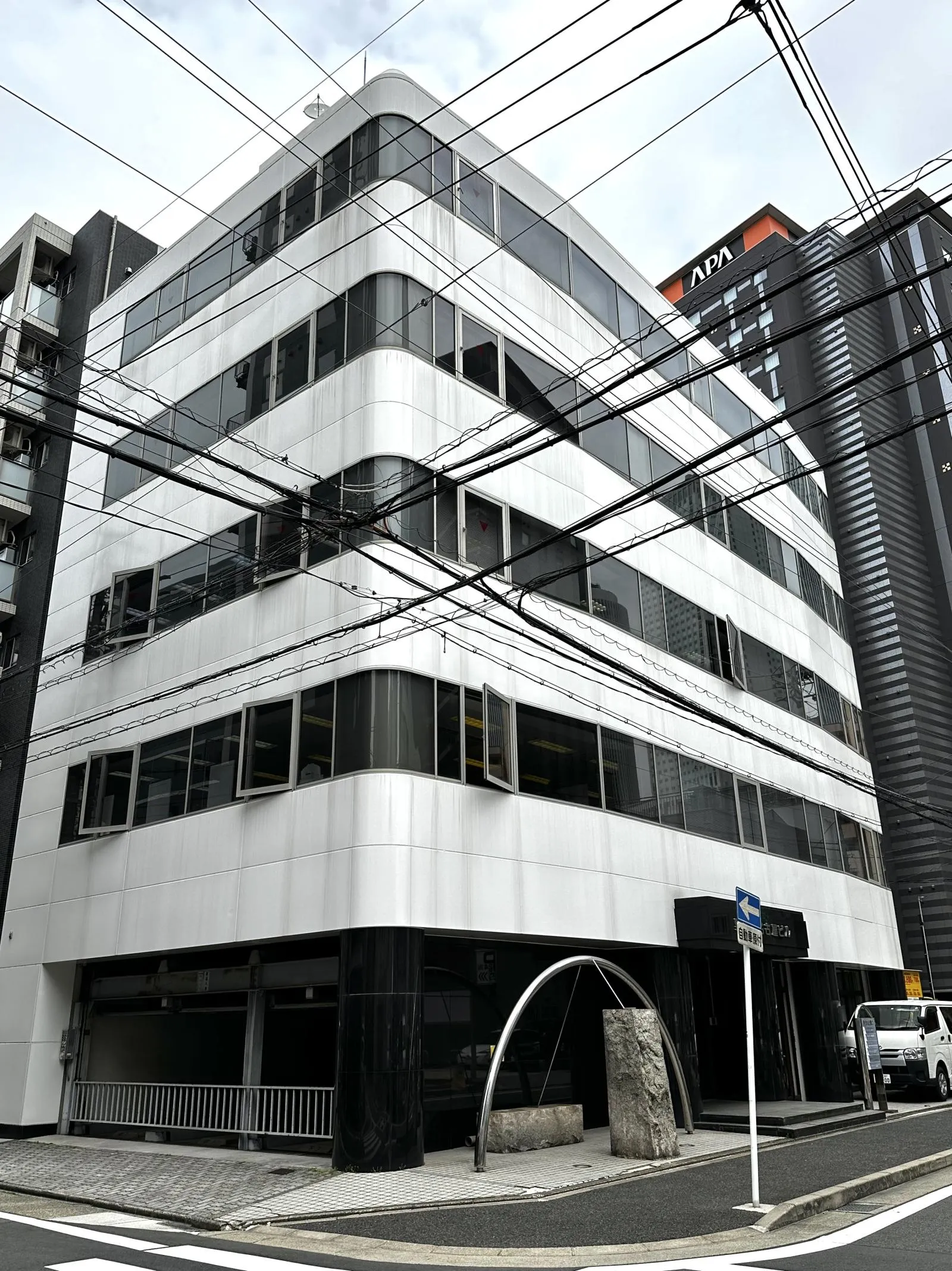 野村新名古屋の外観写真