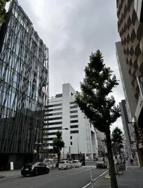 コスモス21の外観