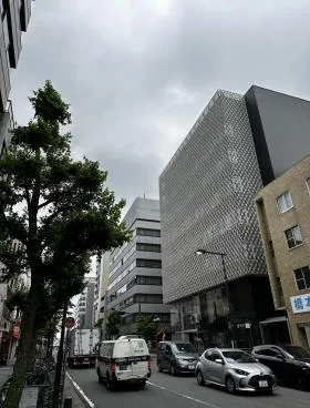 コスモス21の外観
