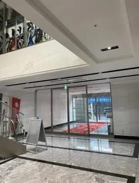 さくらHills NISHIKI Platinum Residenceビル(さくらヒルズニシキプラチナムレジデンスビル)の外観