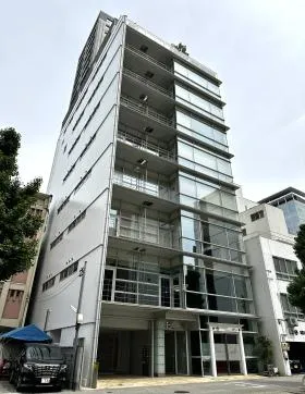 Tower of stringsビル(タワーオブストリングスビル)の外観