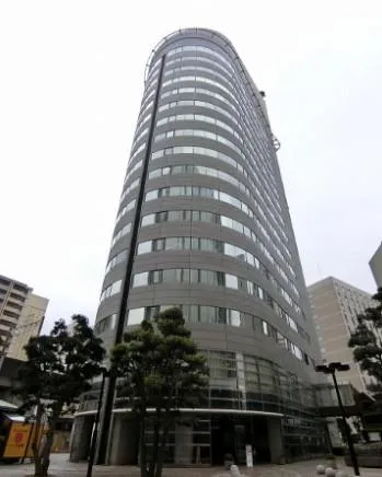 浜松プレスタワーの外観写真