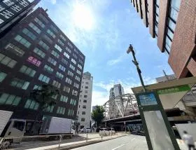 三栄の外観