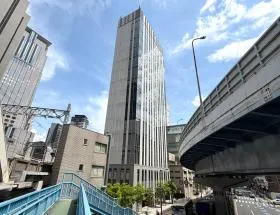 梅田北プレイスの外観