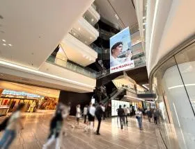 グランフロント大阪タワーAの外観