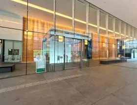 梅田ゲートタワーの外観