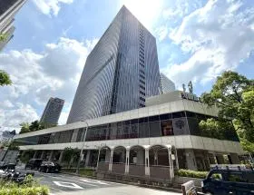 大阪駅前第4の外観