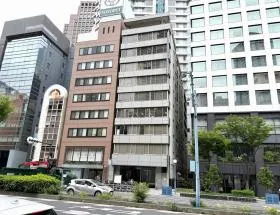 千代田ビル西館の外観