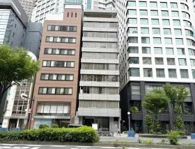 千代田ビル西館の外観