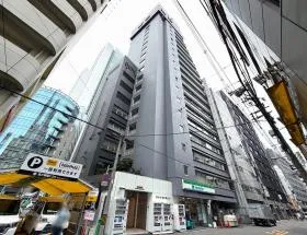 若杉大阪駅前の外観