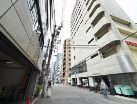 若杉大阪駅前の外観