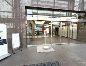 梅田イーストの外観