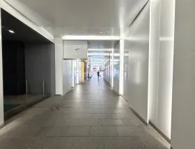 京阪淀屋橋の外観