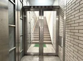 京阪淀屋橋の外観