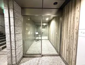 北浜一丁目平和の外観
