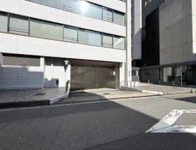 日経今橋の外観