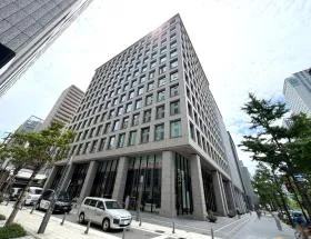 京阪神御堂筋の外観
