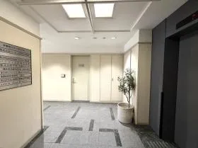 平野町ファーストの外観