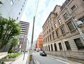 日本綿業倶楽部の外観