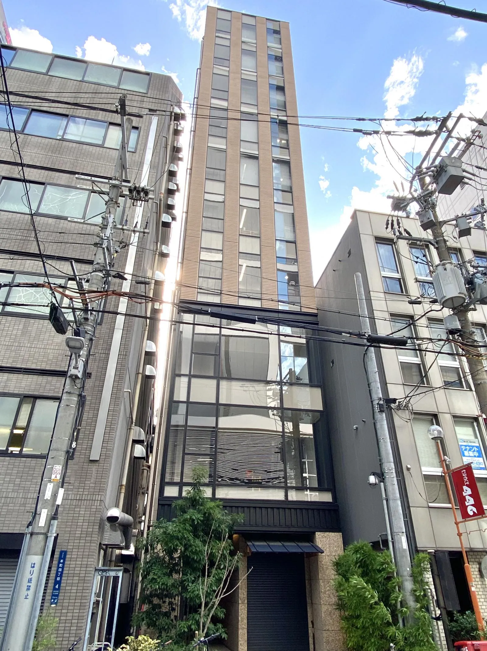 プラチナ御堂筋本町の外観写真