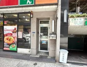 西岡の外観