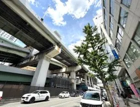 西岡の外観