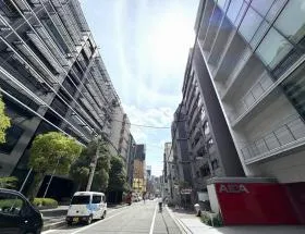 アイカの外観
