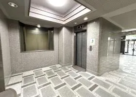 三共堺筋本町の外観