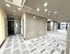 三共堺筋本町の外観