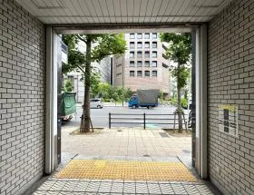 長堀プラザの外観