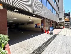 心斎橋太陽の外観