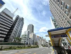 心斎橋西の外観