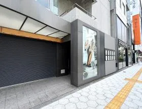 サンダー心斎橋の外観