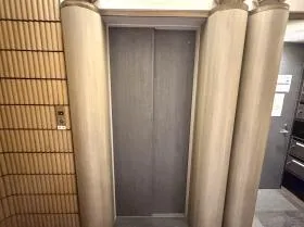 サンダー心斎橋の外観