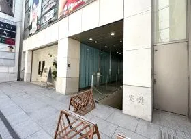 ローズハウス東心斎橋の外観
