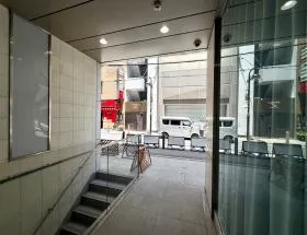 ローズハウス東心斎橋の外観