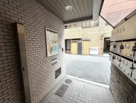 山本松の外観