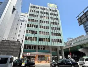本町KAZビル(本町カズビル)の外観