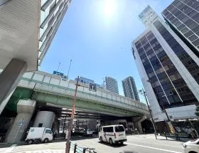 本町KAZビル(本町カズビル)の外観