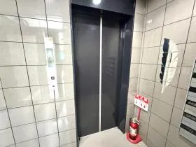 肥後橋INAビル(肥後橋アイエヌエービル)の外観