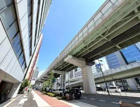 岡本興産の外観