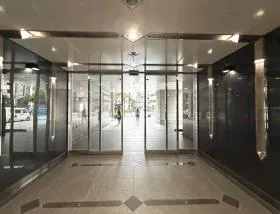 野村不動産四ツ橋の外観