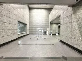 野村不動産四ツ橋の外観