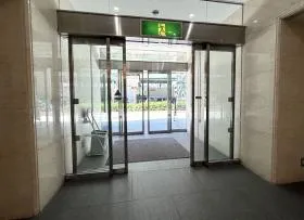 西本町中央の外観