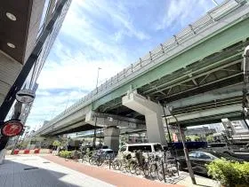 西本町中央の外観