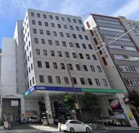 コスモ西本町の外観