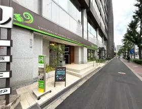 日建の外観